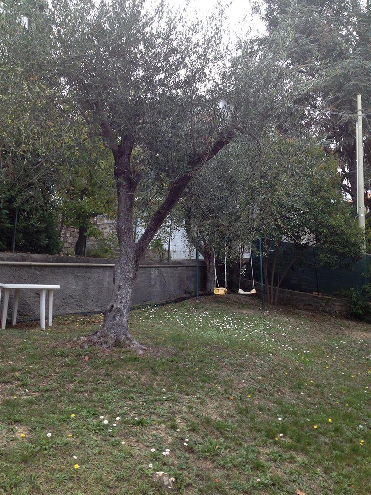 Hotel Ristorante Il Caminetto Diano Marina Kültér fotó